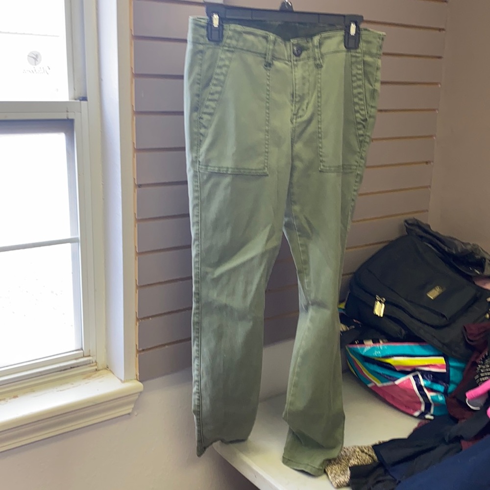 Corduroy green pants with large pockets